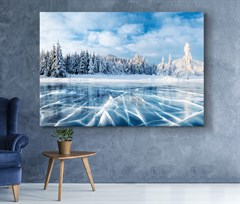Karlı Ağaçlar ve Kış Manzaralı Buzlu Göl Kanvas Tablo